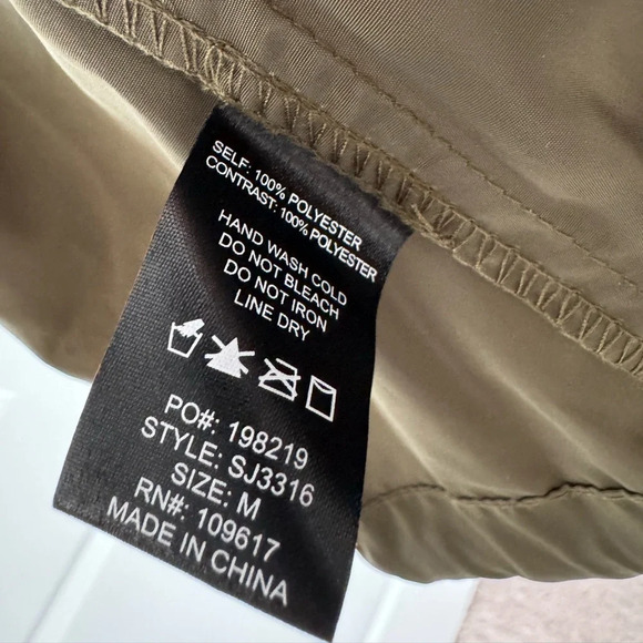 Shine star Women’s Army Green Wind Breaker Rain Jacket Size Medium NWT - Picture 8 of 9